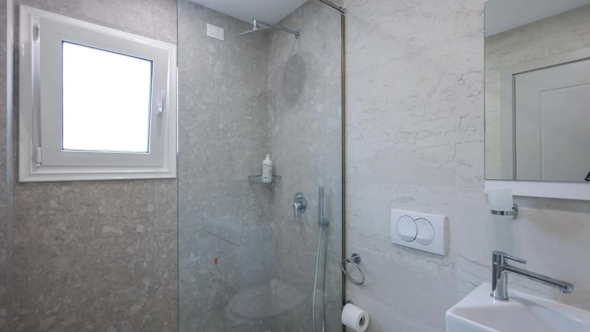 Guest house Beach Guesthouse Durres